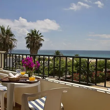 Antonio Ii Hotel 4*